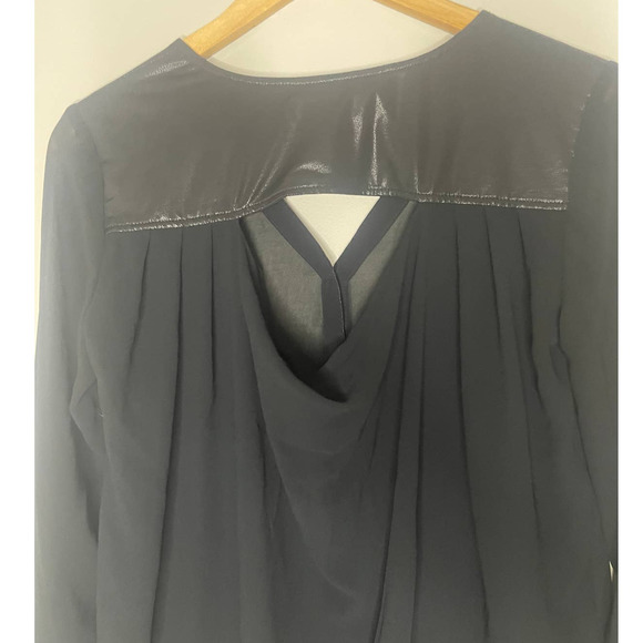 Rock & Republic Semi Sheer Cut Out Button Up Open Back Top - Picture 2 of 9